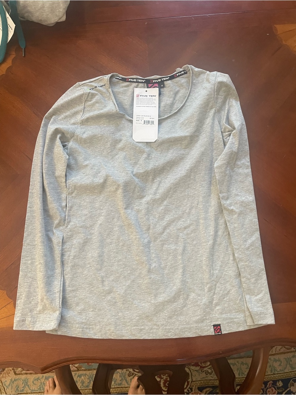 Five Ten Long Line Sleeve Tee size M